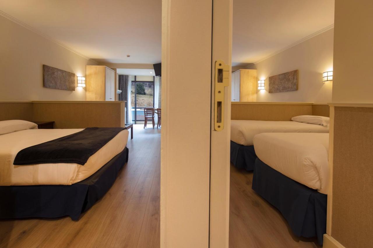 Hotel Yomo Patagonia à Arinsal Extérieur photo